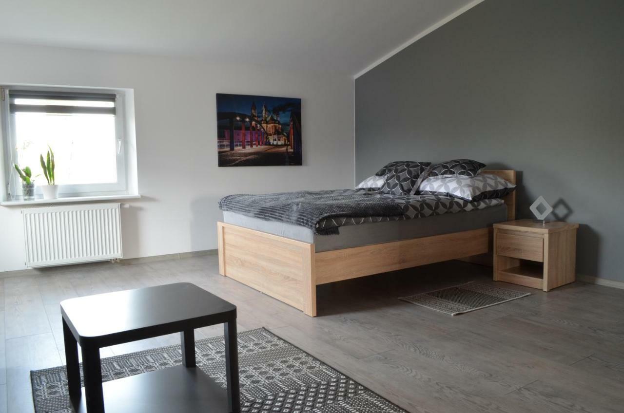 Studio Nad Jeziorem Poznan Luaran gambar
